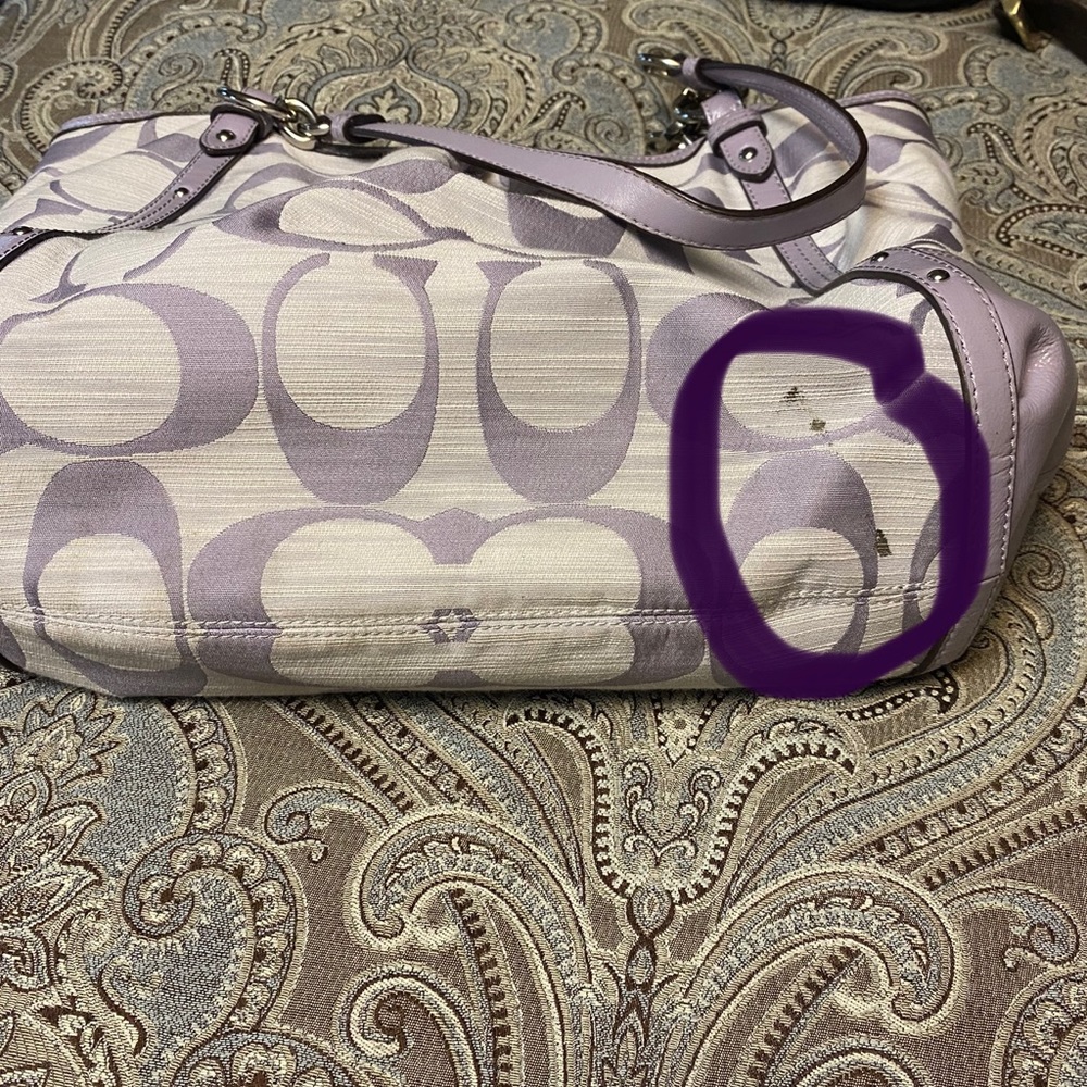 Purple hobo coach purse - Picture 4 of 4